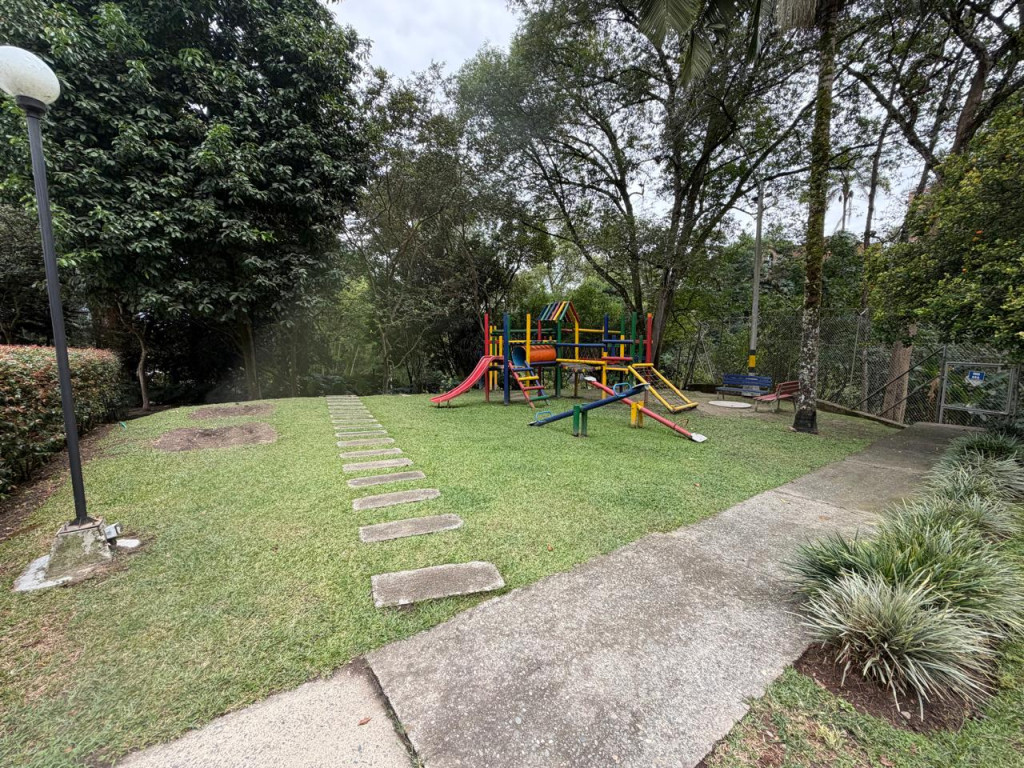 Apartamento en venta en Loma Del Escobero, Envigado · foto 19 de 21