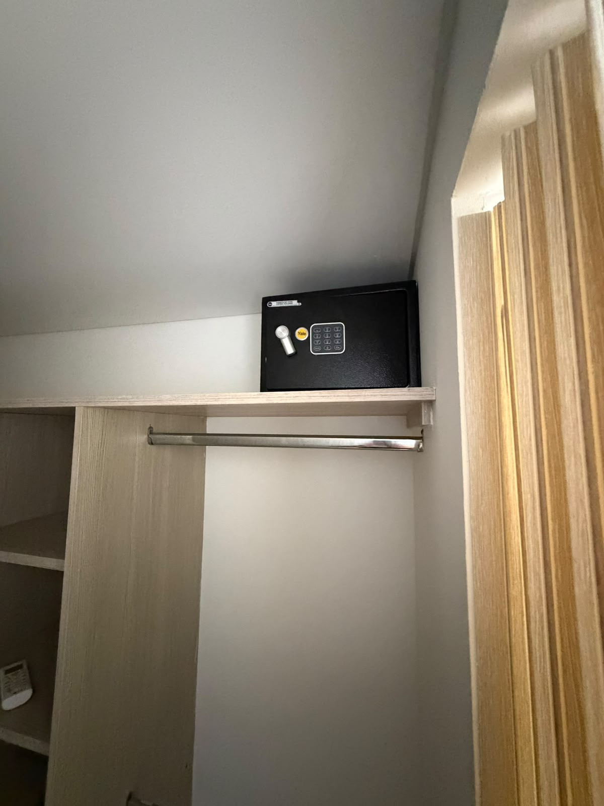 Apartamento en arriendo en Los Cambulos, Cali · foto 6 de 6