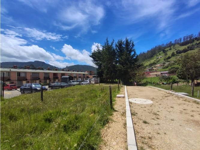 Lote en venta en El Volcan, La Calera, 160 m² · foto 8 de 10