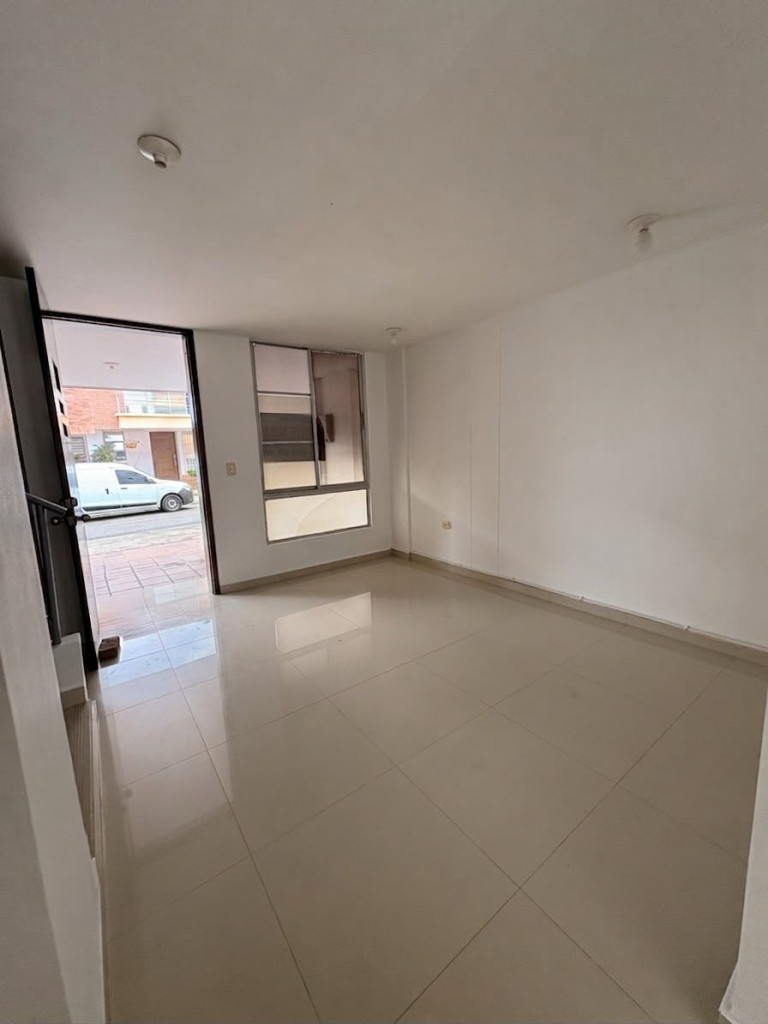 Casa en arriendo en San Luis, Cúcuta · foto 3 de 18