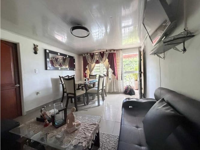 Casa de 4 alcobas en venta en El Placer, Armenia, 280 m² · foto 2 de 21