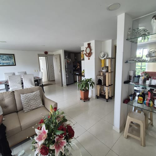 Apartamento de 3 alcobas en venta en Antonia Santos Sur, Bucaramanga, 120 m² · foto 2 de 10