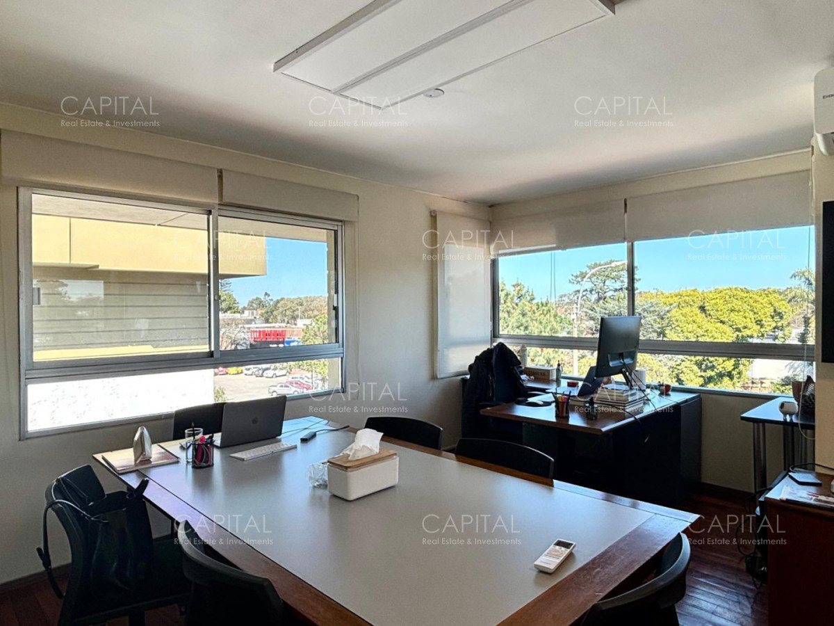 Apartamento en alquiler en Carrasco Edificio Shopping Mall Arocena · Foto 5