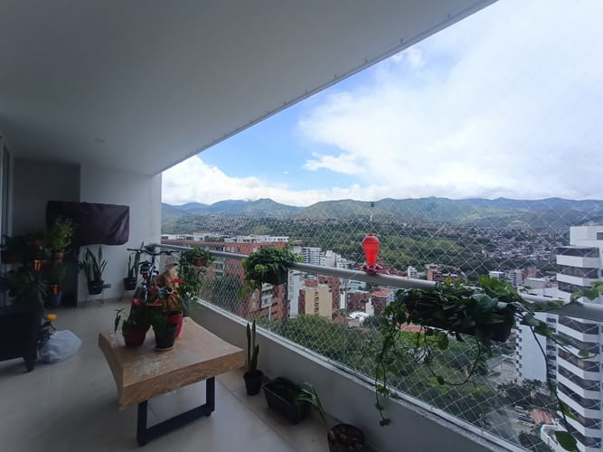 Apartamento de 3 alcobas en venta en Santa Teresita, Cali, 110 m² · foto 2 de 12