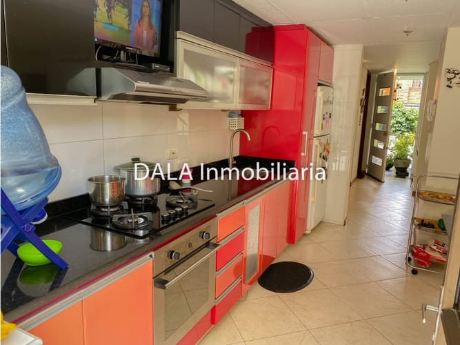 Casa de 4 alcobas en venta en Cr Santa Cecilia I, Chía, 200 m² · foto 11 de 24