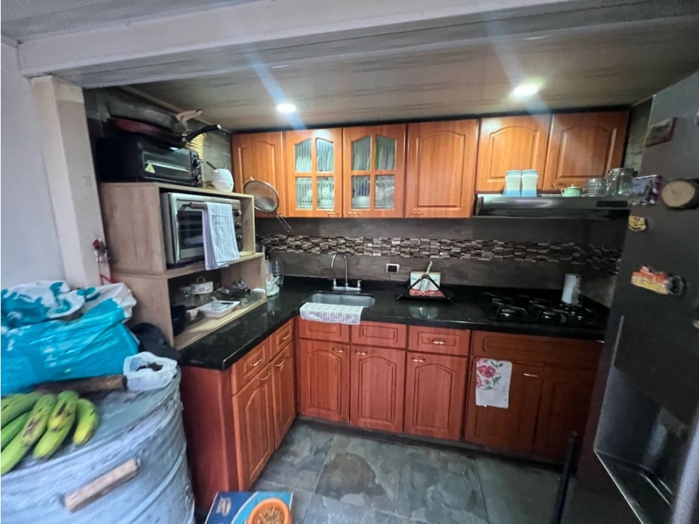 Casa en venta en Castilla, Bogotá · foto 14 de 24