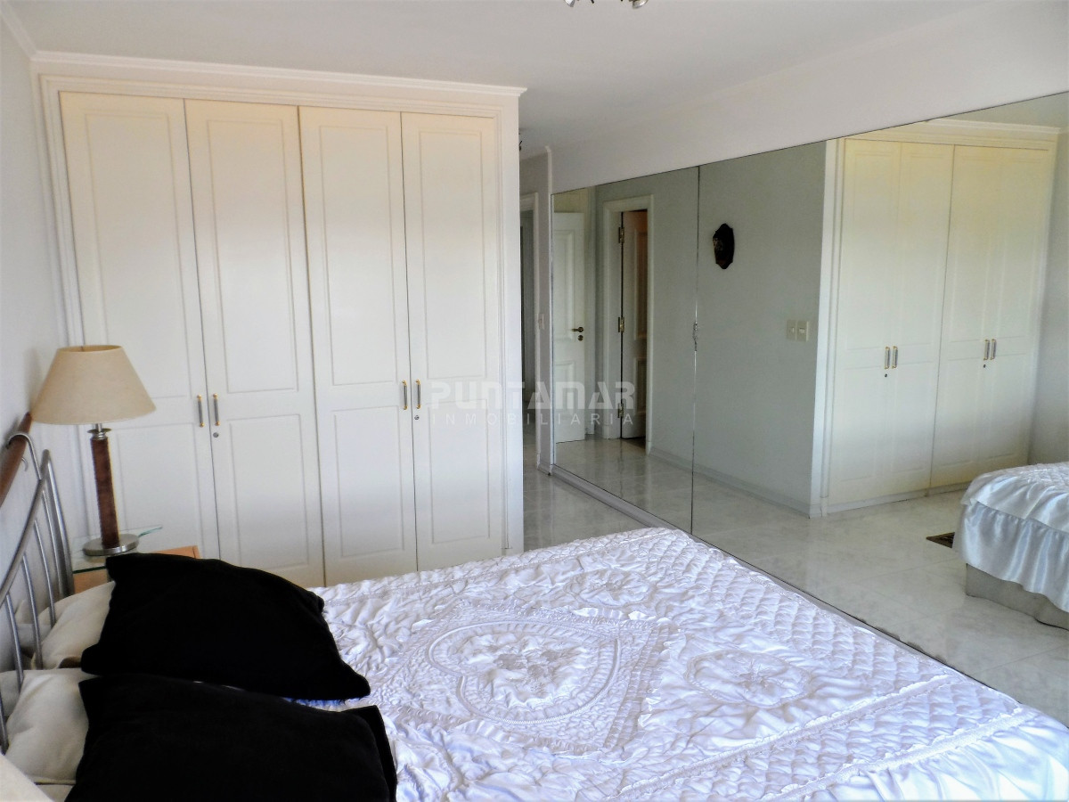 DEPARTAMENTO EN EDIFICIO DE GRAN CATEGORIA EN LA MANSA · Foto 11