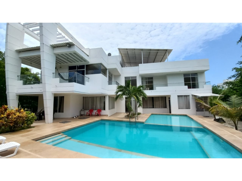 Casa en venta en Bello Horizonte, Santa Marta · foto 2 de 24