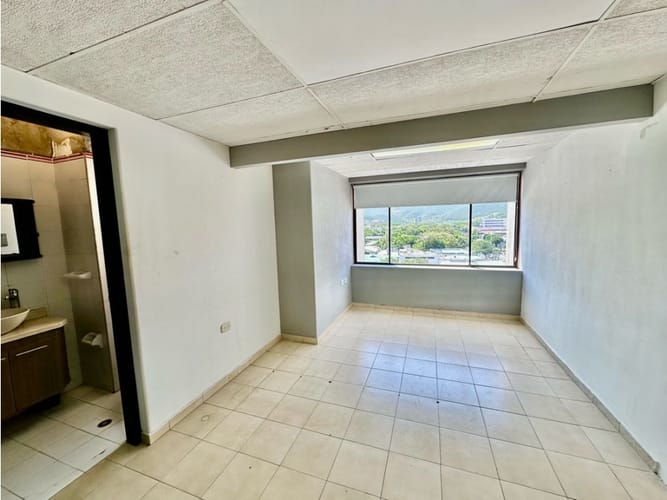 Oficina en arriendo en La Esperanza, Santa Marta, 34 m² · foto 9 de 10