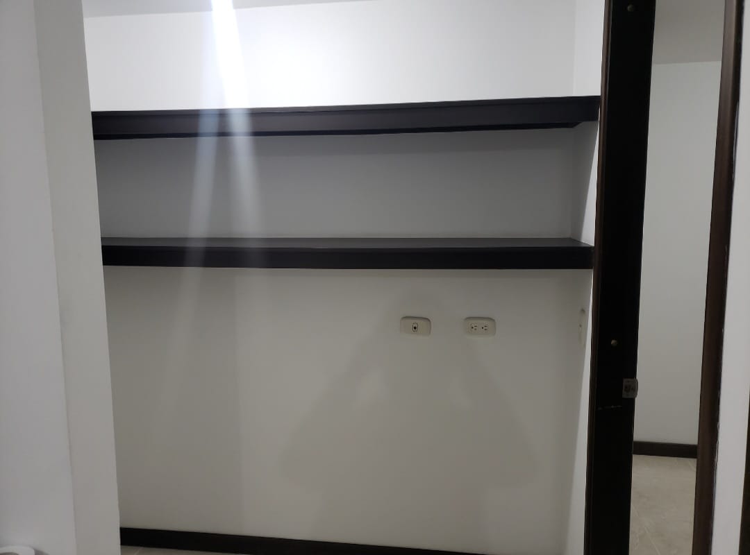 Apartamento en venta en Chipre, Manizales · foto 8 de 24