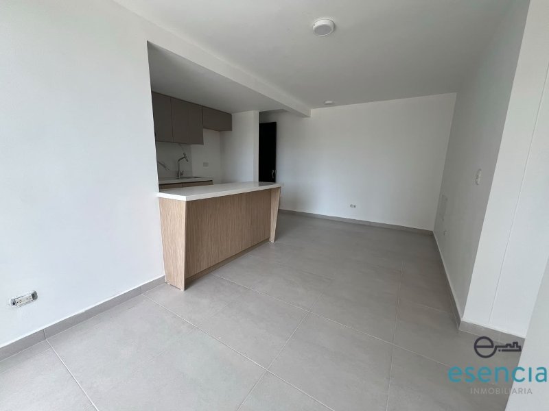 Apartamento en arriendo en Cimarronas, Rionegro · foto 4 de 11