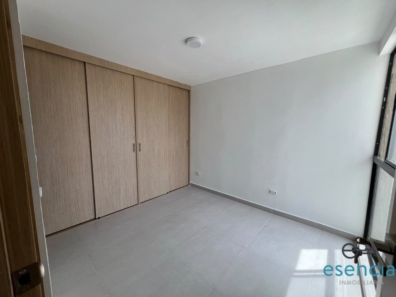 Apartamento en arriendo en Cimarronas, Rionegro · foto 5 de 11