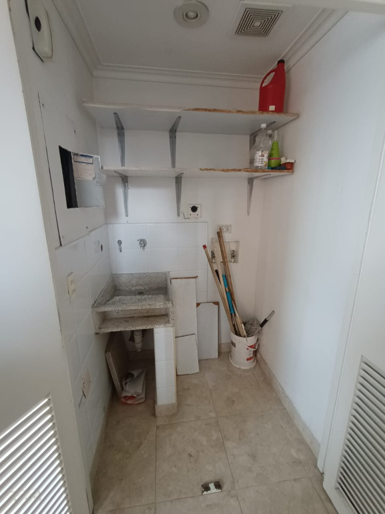 Apartamento en venta en El Poblado, Medellín · foto 17 de 17