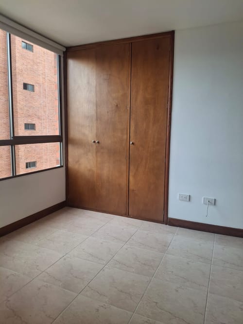 Apartamento de 3 alcobas en arriendo en Los Balsos, Medellín, 110 m² · foto 6 de 15