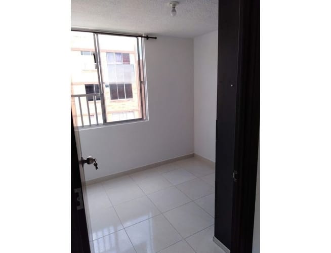 Apartamento de 3 alcobas en venta en Paseo Del Puente Et Ii, Piedecuesta, 58 m² · foto 4 de 17