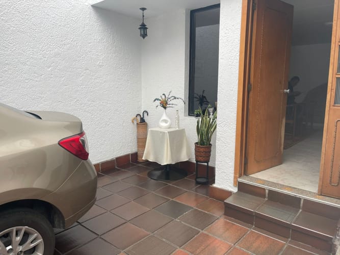 Casa de 3 alcobas en venta en Nicolas De Federman, Bogotá, 150 m² · foto 3 de 23
