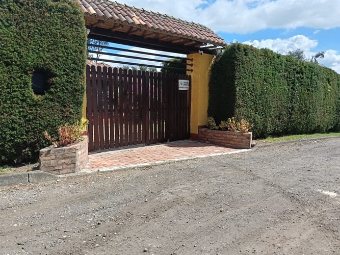 Casa de 3 alcobas en venta en Siberia, Cota, 350 m² · foto 2 de 24