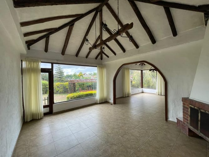 Casa de 3 alcobas en venta en Siberia, Cota, 350 m² · foto 7 de 24