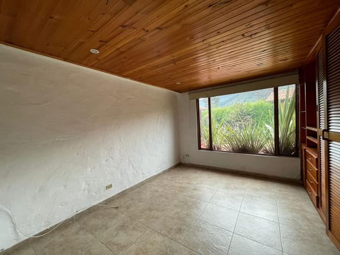 Casa de 3 alcobas en venta en Siberia, Cota, 350 m² · foto 15 de 24