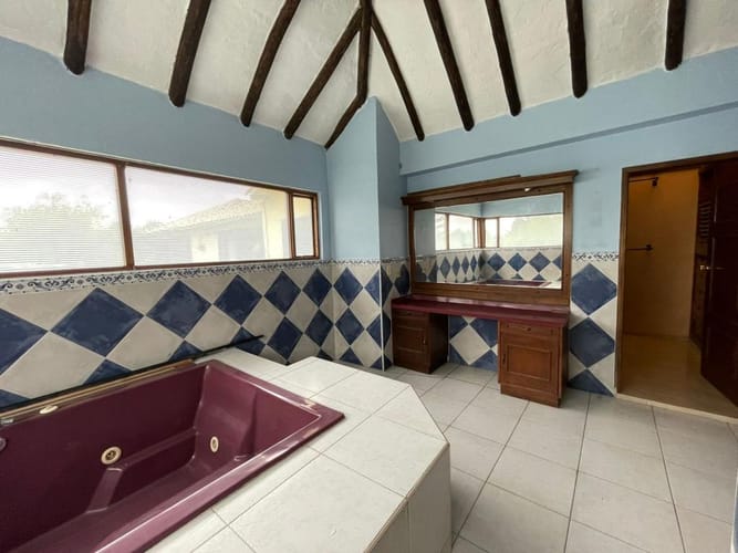 Casa de 3 alcobas en venta en Siberia, Cota, 350 m² · foto 24 de 24
