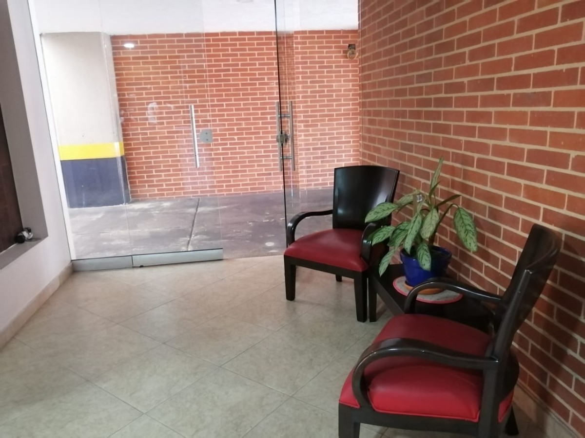 Apartamento en venta en Cedritos, Bogotá · foto 15 de 18