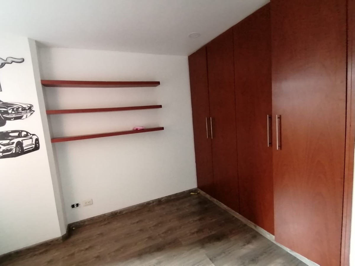 Apartamento en venta en Cedritos, Bogotá · foto 11 de 18