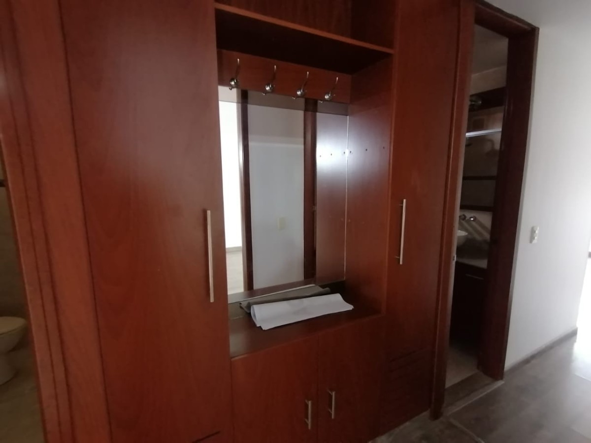 Apartamento en venta en Cedritos, Bogotá · foto 8 de 18