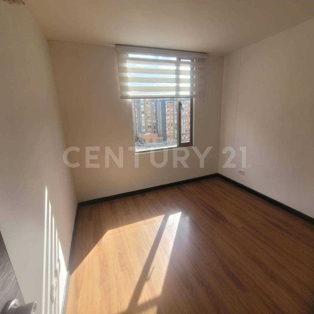 Apartamento en venta en La Felicidad, Bogotá · foto 10 de 19