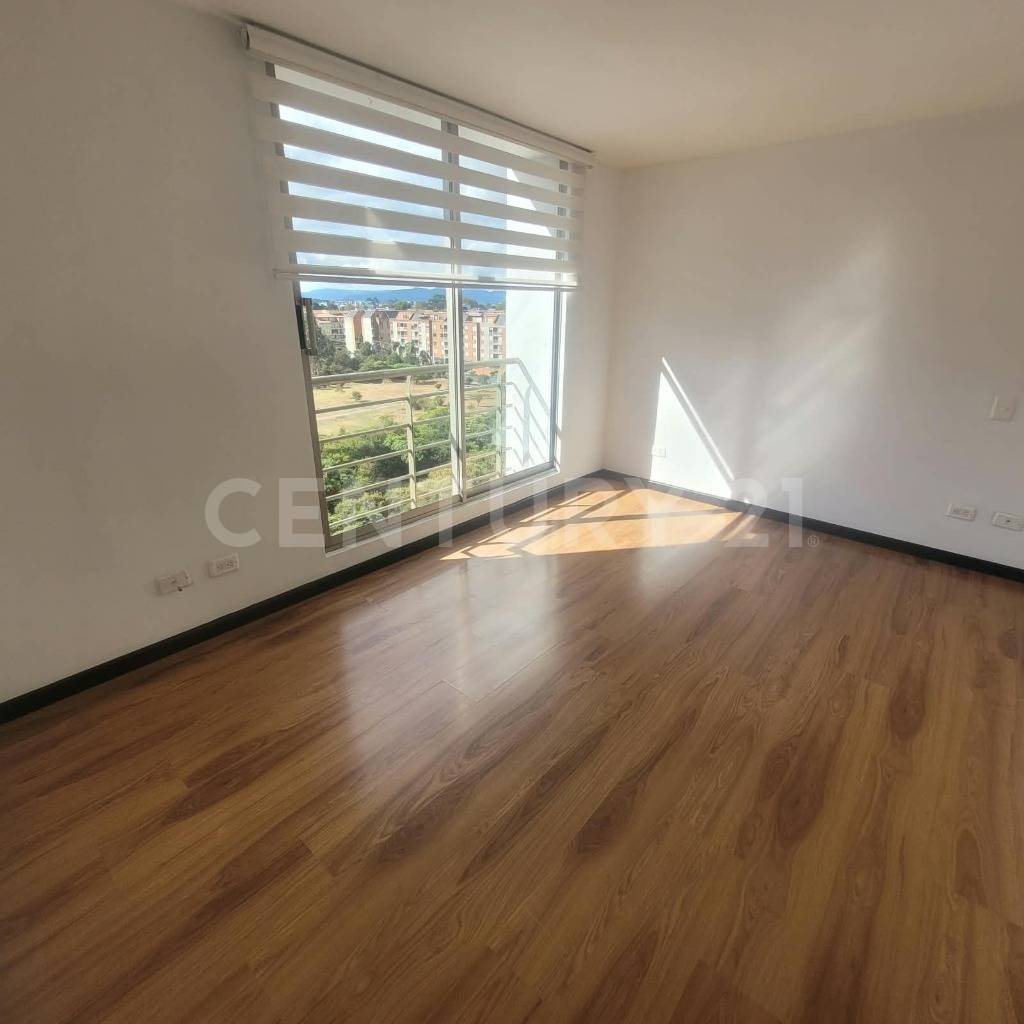 Apartamento en venta en La Felicidad, Bogotá · foto 15 de 19