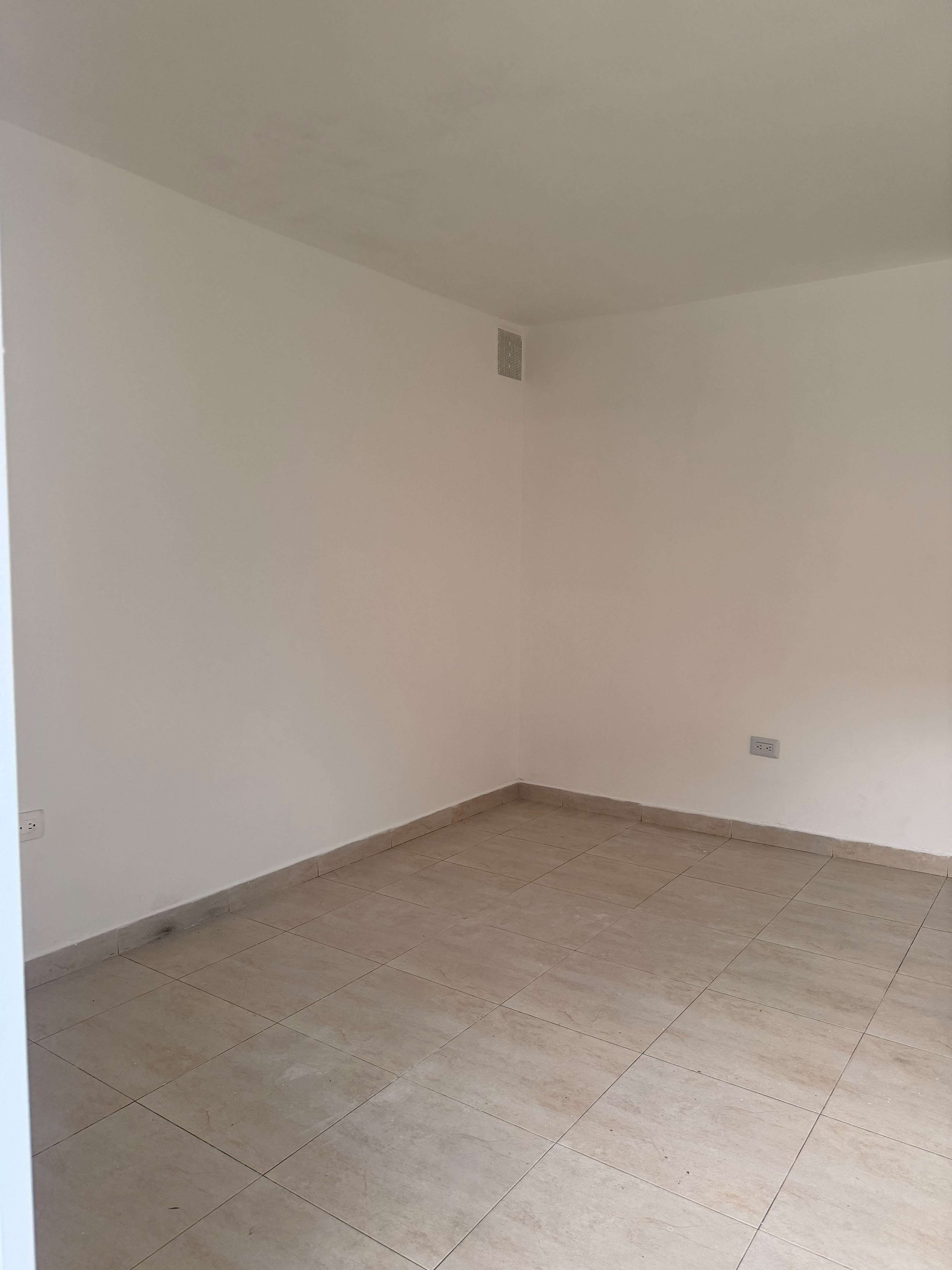 Casa en arriendo en Colina Campestre, Bogotá · foto 2 de 7