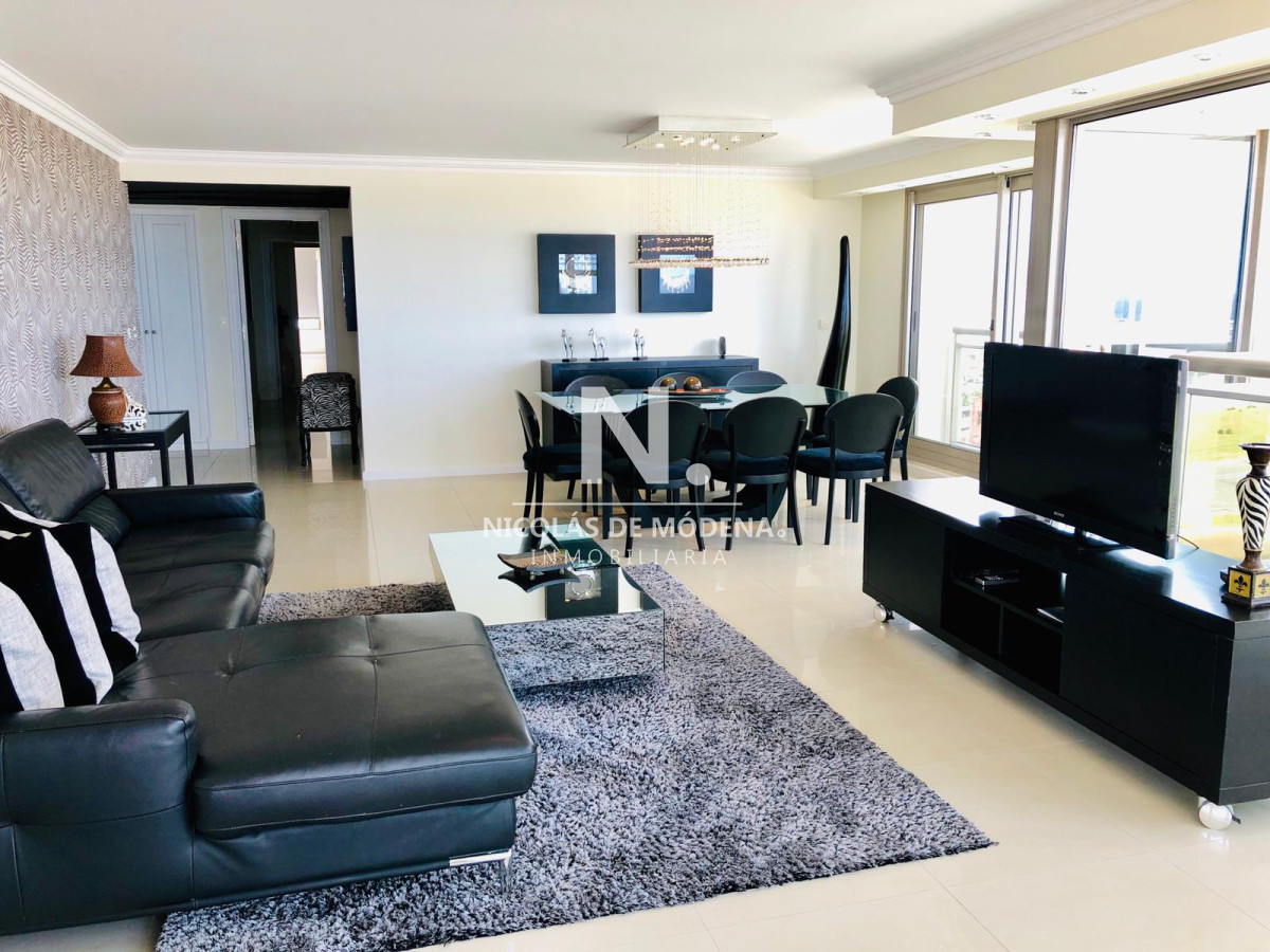 Apartamento en Imperiale Cuatro Dormitorios Punta del Este · Foto 3