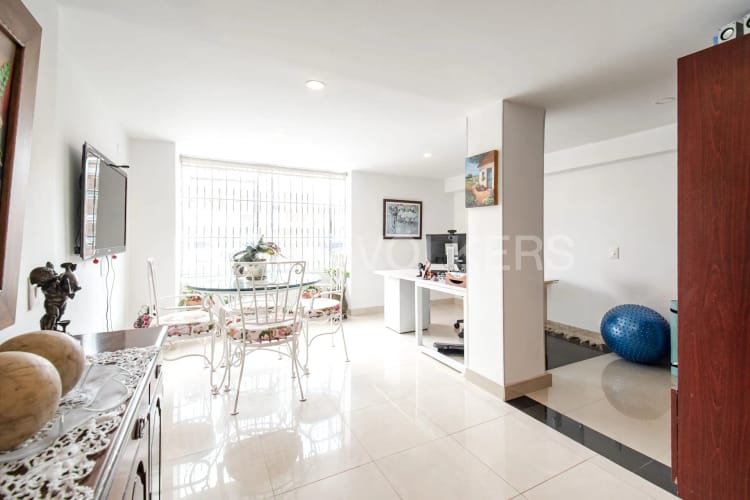 Apartamento en venta en Santa Barbara, Bogotá · foto 11 de 22
