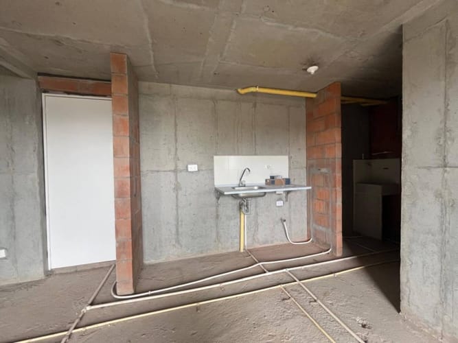Apartamento de 2 alcobas en venta en El Porvenir, Rionegro, 49 m² · foto 2 de 9