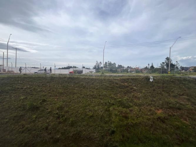 Apartamento de 2 alcobas en venta en El Porvenir, Rionegro, 49 m² · foto 4 de 9
