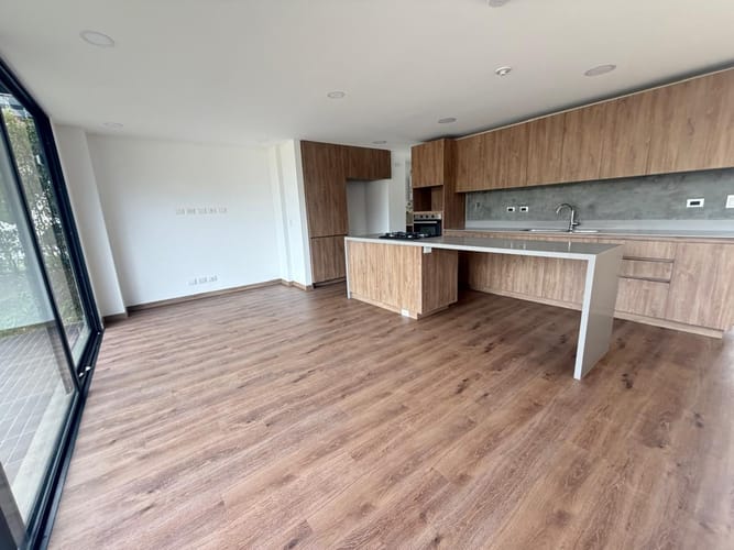 Casa de 3 alcobas en venta en El Retiro, 177 m² · foto 3 de 18