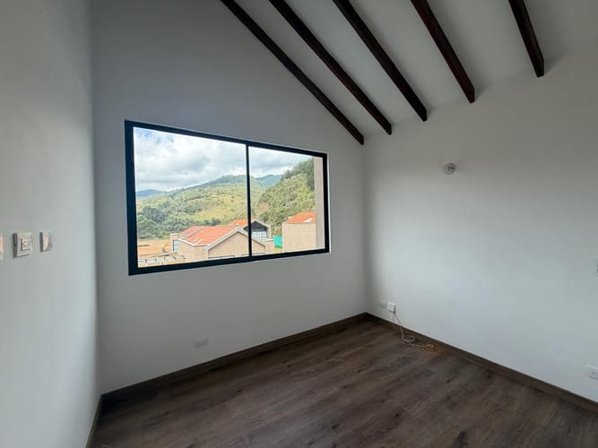 Casa de 3 alcobas en venta en El Retiro, 177 m² · foto 10 de 18