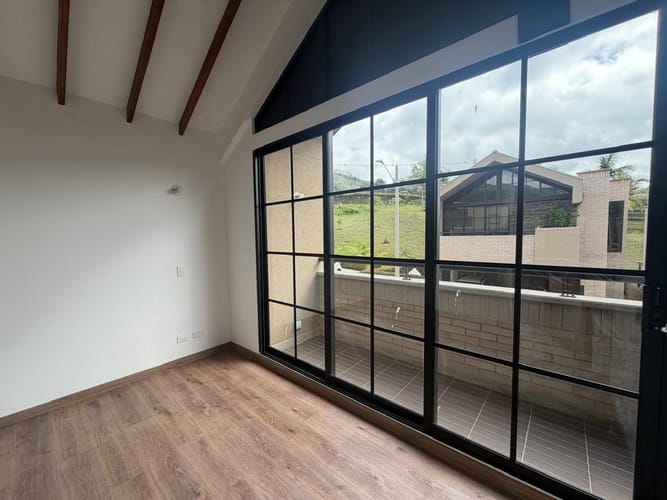 Casa de 3 alcobas en venta en El Retiro, 177 m² · foto 6 de 18