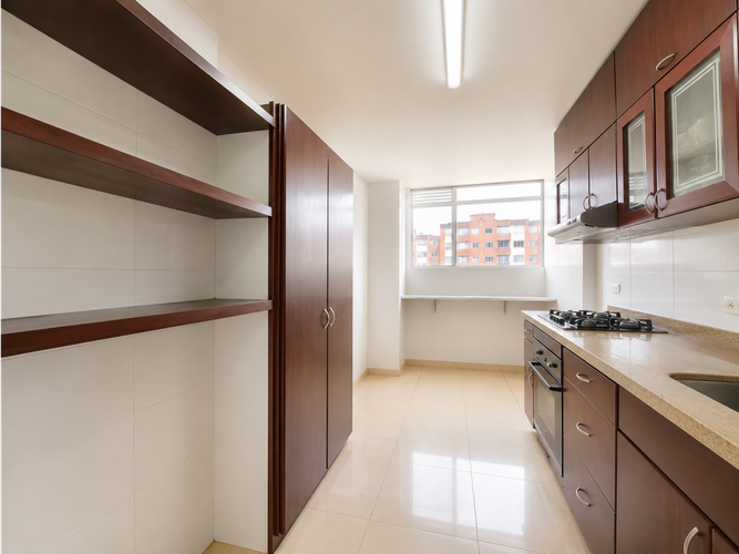 Apartamento de 3 alcobas en venta en Foledo, Bogotá, 81 m² · foto 4 de 17