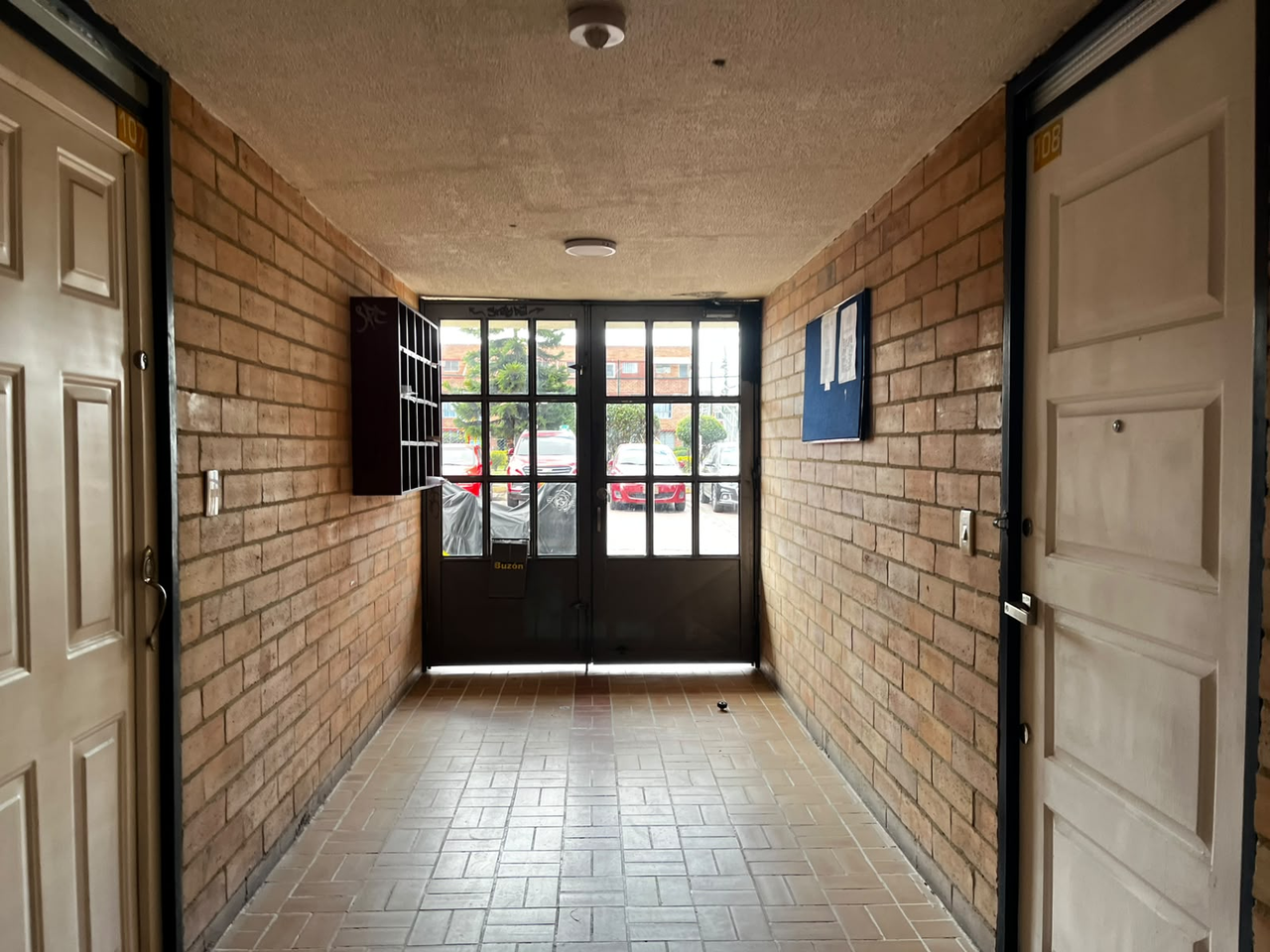 Apartamento en venta en El Carmen, Mosquera · foto 9 de 24