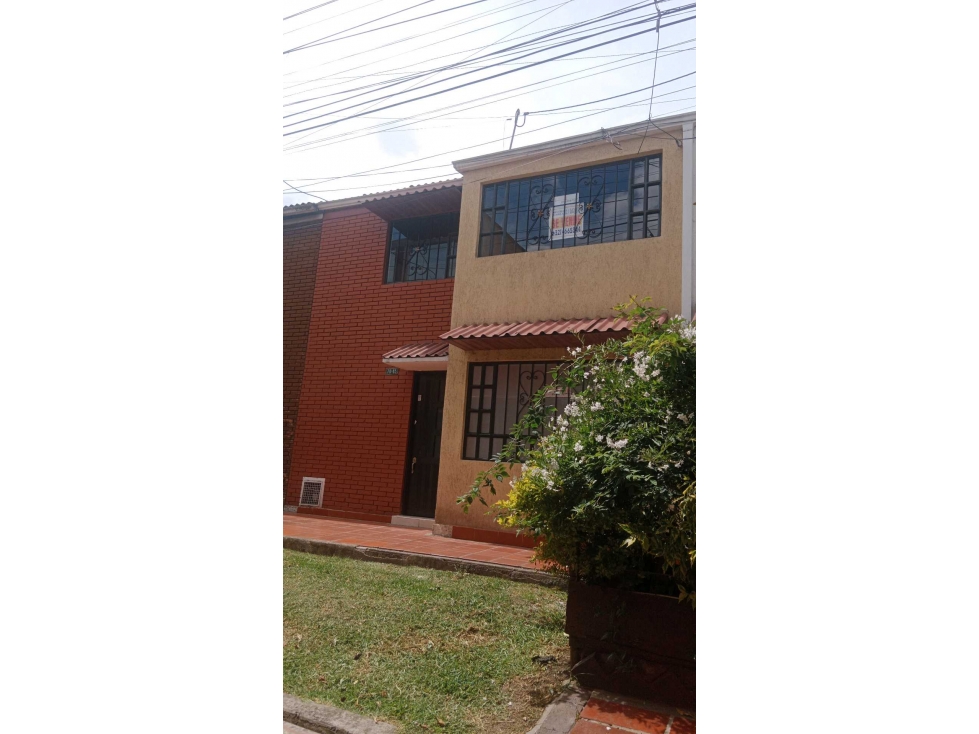 Casa en venta en Kennedy Central, Bogotá · foto 3 de 24