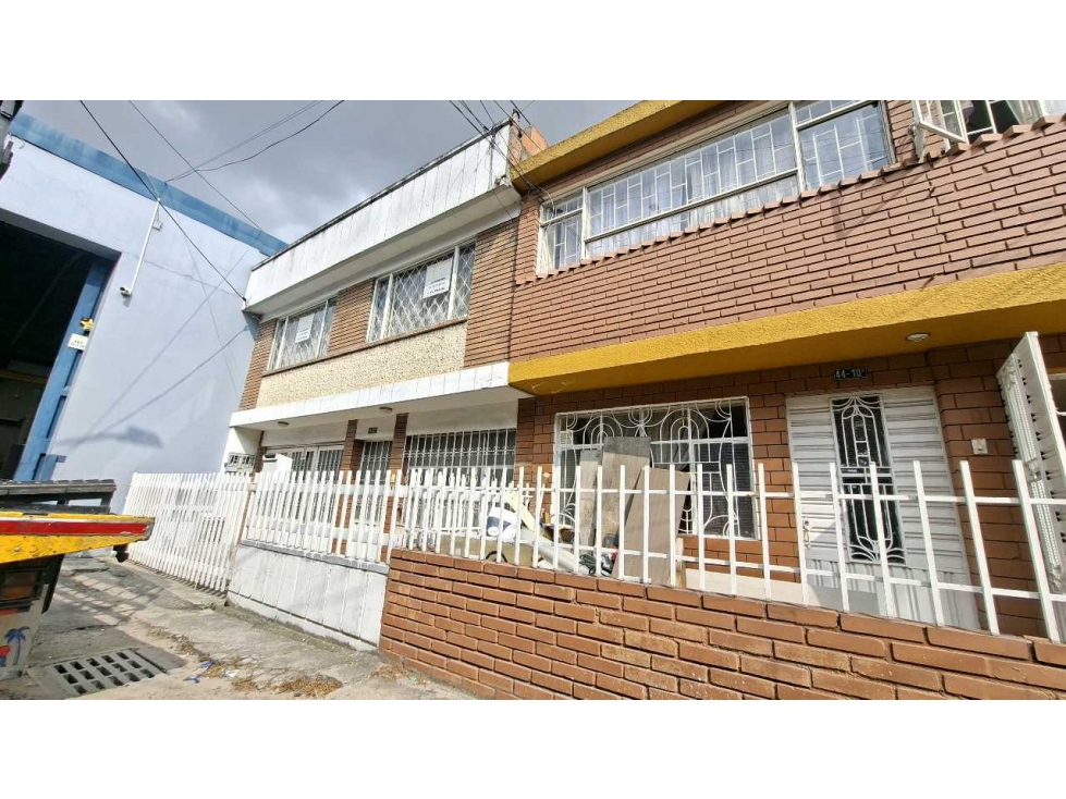 Casa en venta en Casa Blanca, Bogotá · foto 3 de 24