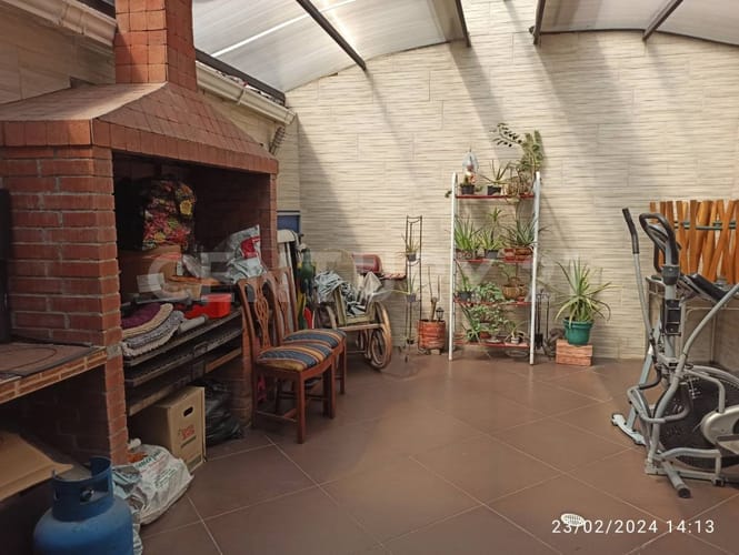 Casa de 4 alcobas en venta en Quinta Paredes, Bogotá, 240 m² · foto 11 de 22