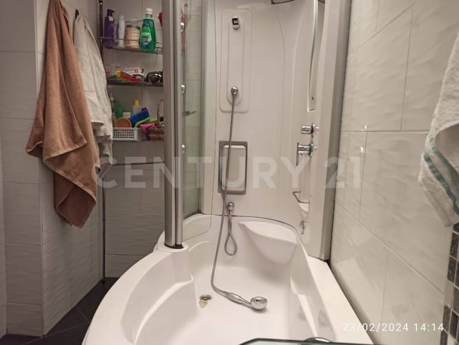 Casa de 4 alcobas en venta en Quinta Paredes, Bogotá, 240 m² · foto 18 de 22