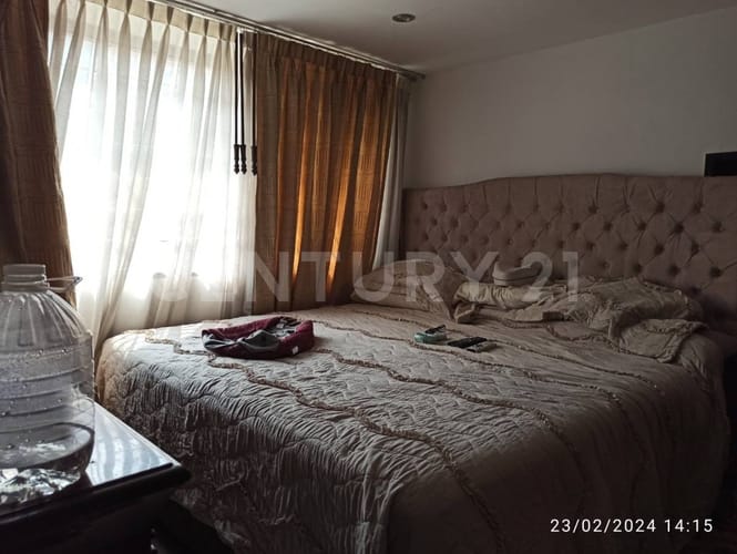 Casa de 4 alcobas en venta en Quinta Paredes, Bogotá, 240 m² · foto 19 de 22