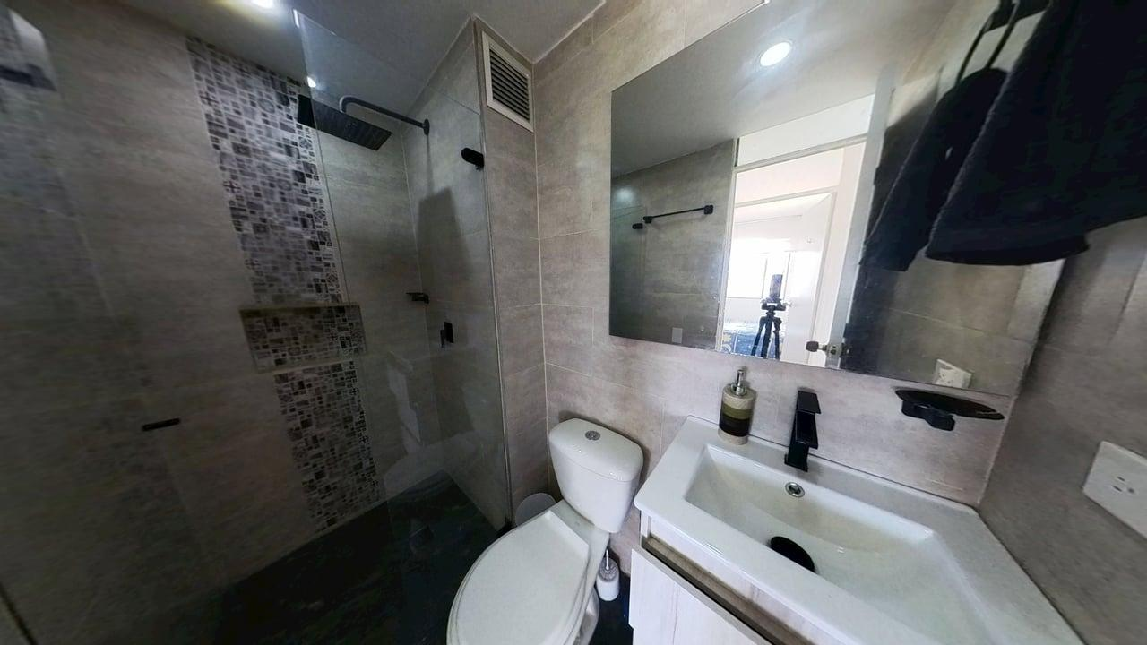 Apartamento en venta en Lago Timiza, Bogotá · foto 7 de 24
