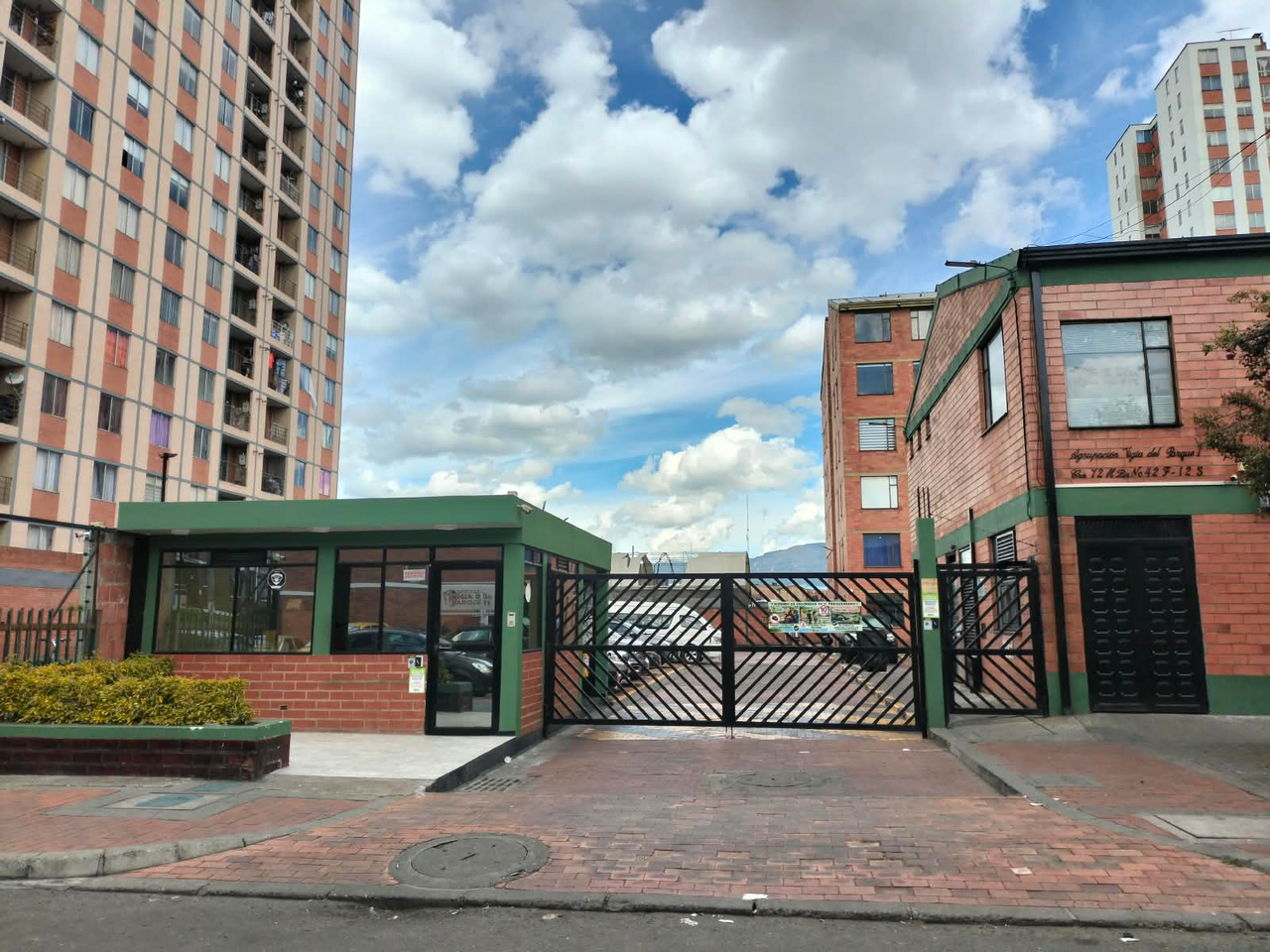 Apartamento en venta en Lago Timiza, Bogotá · foto 11 de 24