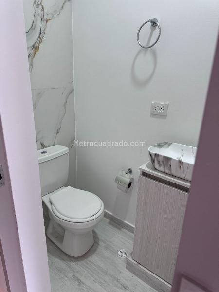 Apartaestudio en venta en La Castellana, Bogotá, 19 m² · foto 21 de 24