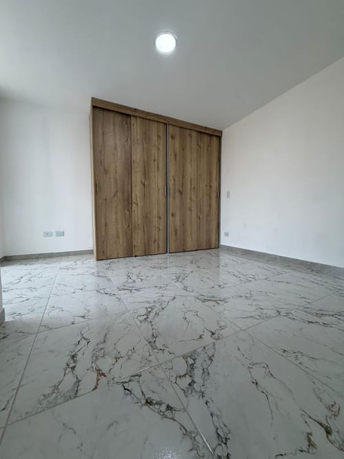 Apartamento de 3 alcobas en venta en Prado, Bello, 75 m² · foto 4 de 13
