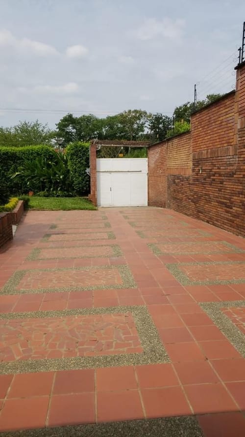 Casa de 4 alcobas en venta en Pance, Cali, 400 m² · foto 2 de 11
