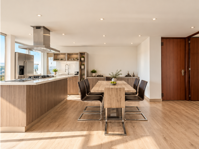 Apartamento de 3 alcobas en arriendo en Cerros De Los Alpes, Bogotá, 250 m² · foto 3 de 24